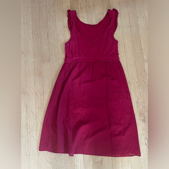 Velvet by Graham and Spencer cotton dress with pockets and pin tuck waist - Picture 1 of 9